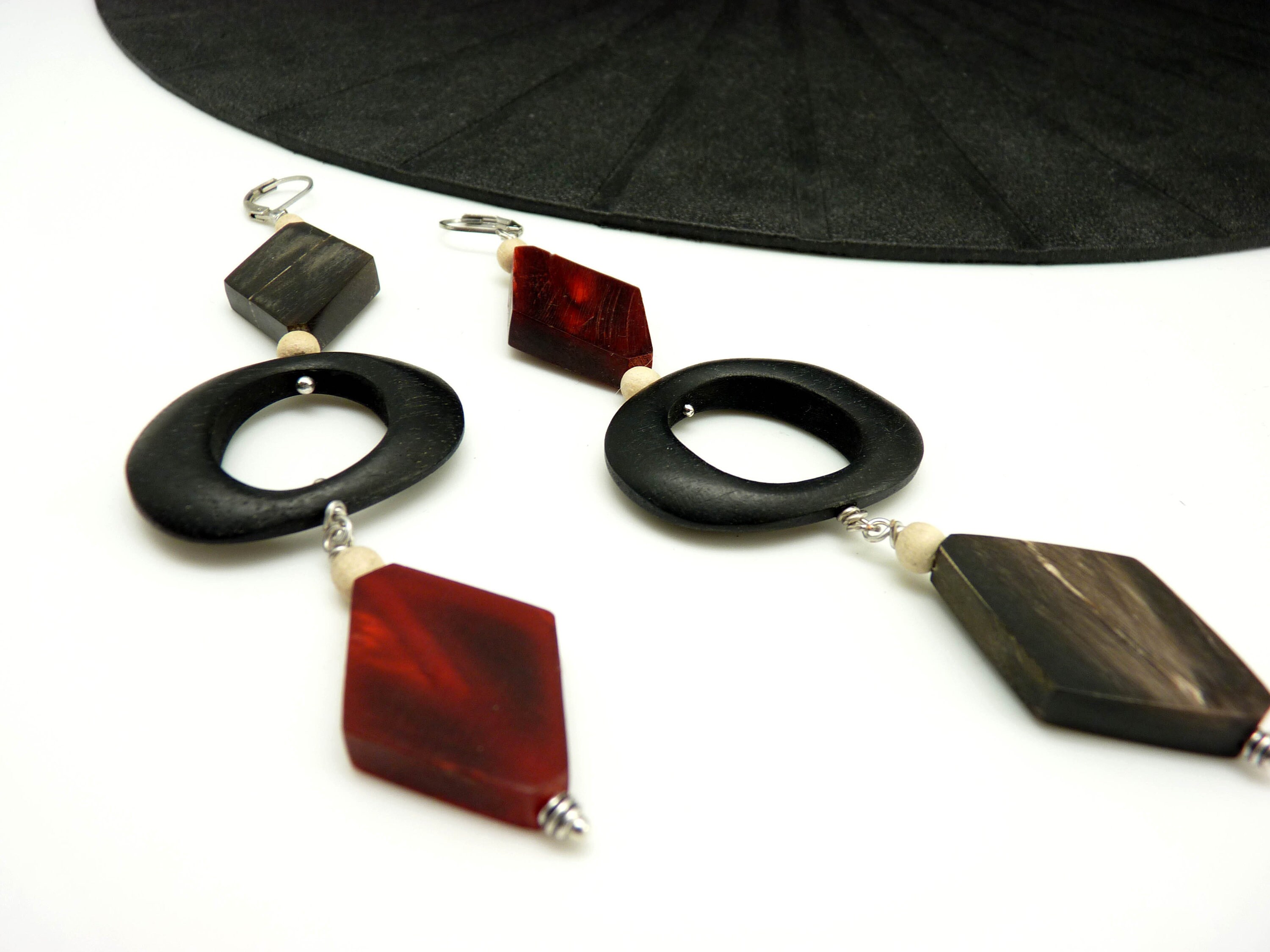 Boucles D'oreilles Ethniques Bois Marron Et écru Style Afrique - Neuf Sans Emballage, Clips Sur Demande