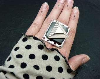 Silver Graphic Ring with Black Horn Triangle | GO | Adjustable - KUMKA