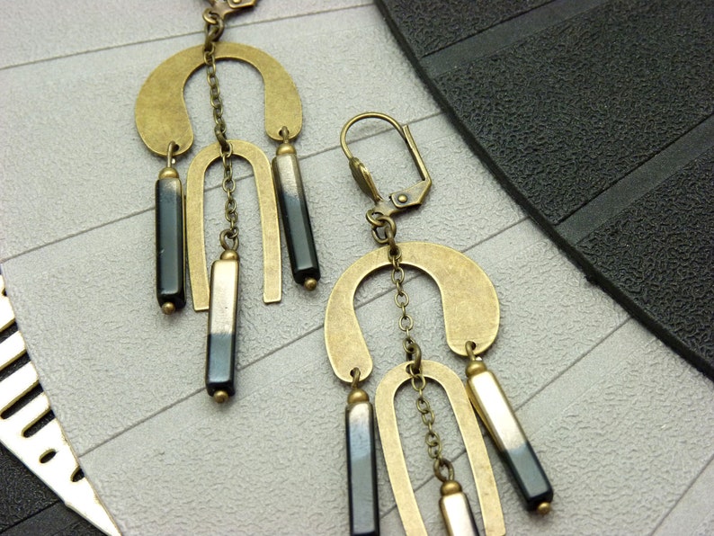 Art deco bronze metal earrings and bi-color black and bronze glass stick MIMI LEMPICKA clip option image 5