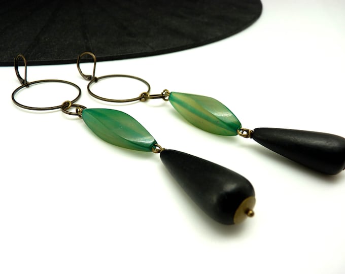 Green-tinted horn, black wood, bronze earrings - ethnic chic - DARLENE - clip-on option