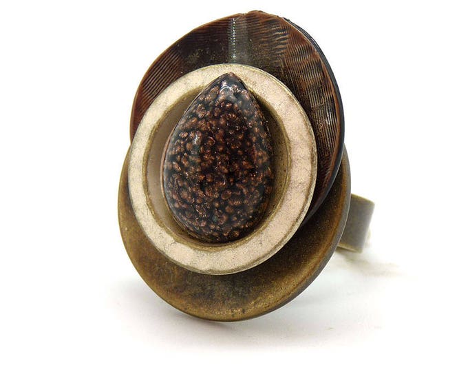 Brown glass and metal ring chic ethnic adjustable teardrop