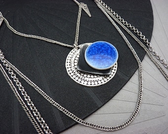 Multi-chain silver sautoir necklace with indigo blue ceramic pendant | PACORINGO | : Last piece! - KUMKA