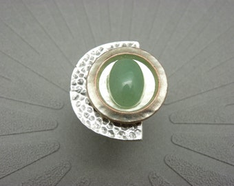 Ring half moon stone aventurine light green, metal silver hammered and white pearl graphic HALF MOON AVENTURINE adjustable adjustable adjustable