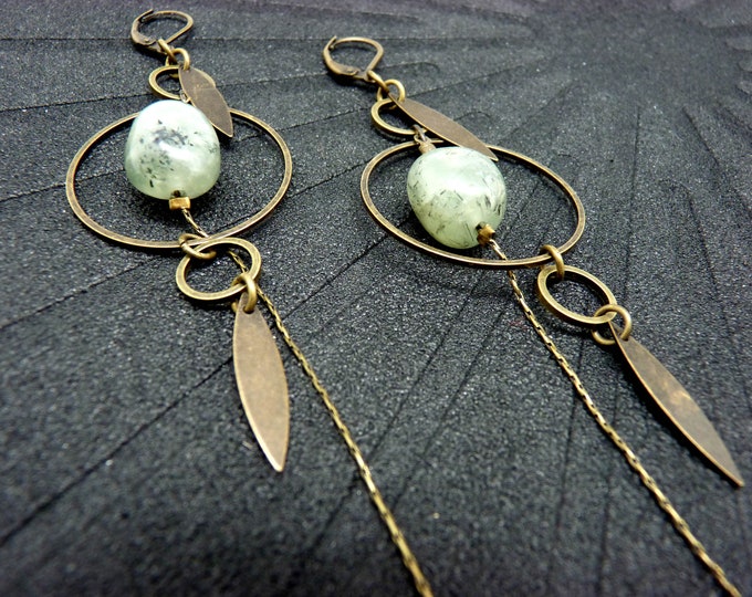 Graphic bronze metal stone earrings | PREHNITE | Clip-on option
