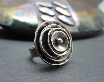 Round aged silver ring with metal petals HEART OF FLOWER adjustable