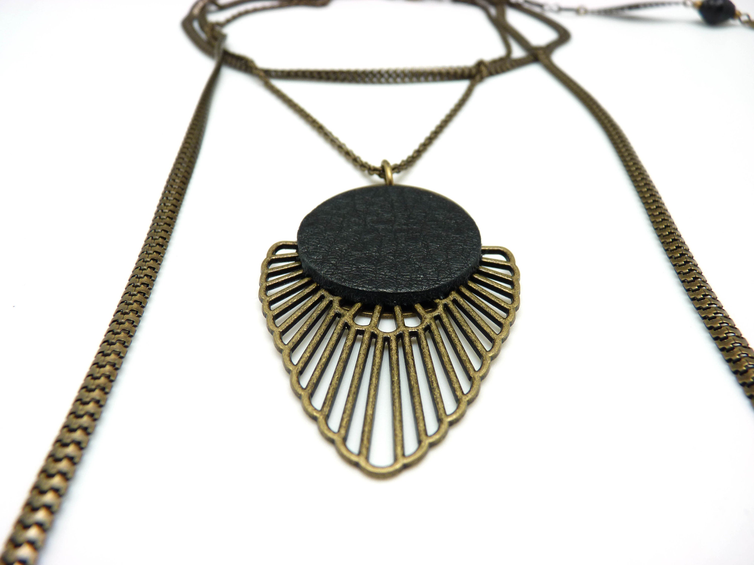 Long necklace ART DECO long necklace pendant in leather and multirow ...