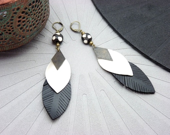 KEACE feather earrings vegan leather mother-of-pearl white and black polka dots ethnic Clip-on option