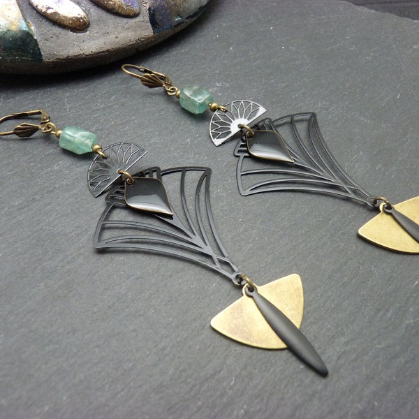 Boucles d'oreilles pierre aigue marine bleu vert, métal bronze et filigrane noir Art déco TAMARA 2 option clips / option asymétrique
