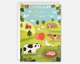 Op de afbeelding: Een kleurrijke verjaardagskaart met een boerenscène. De kaart toont een rode tractor, een koe, een paard, een varken, een gans en een schuur. De tekst "Happy Birthday" staat in gouden letters op een blauwe banner.