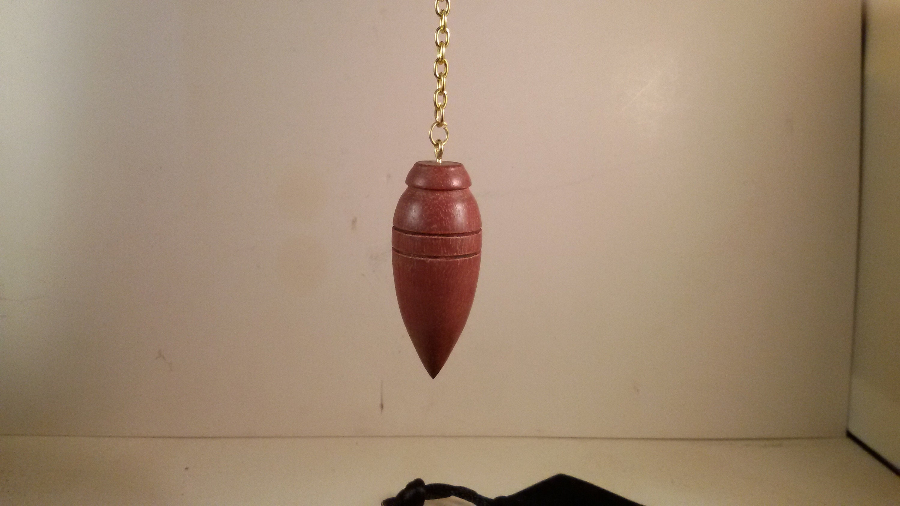 Pendule de Radiesthésie en Bois Massaranduba. Pcdmass1