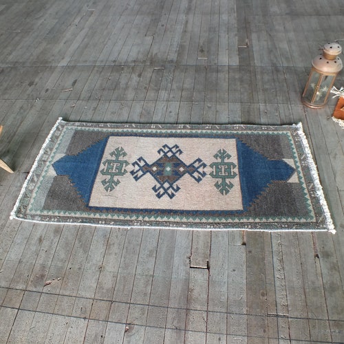 Small Oriental Rug, Small Entry Rug, Small Turkish shops Rug, Small Oushak Rug, Small Vintage Rug, Entry Rug, Small Rug 2x3 Rug approx.
