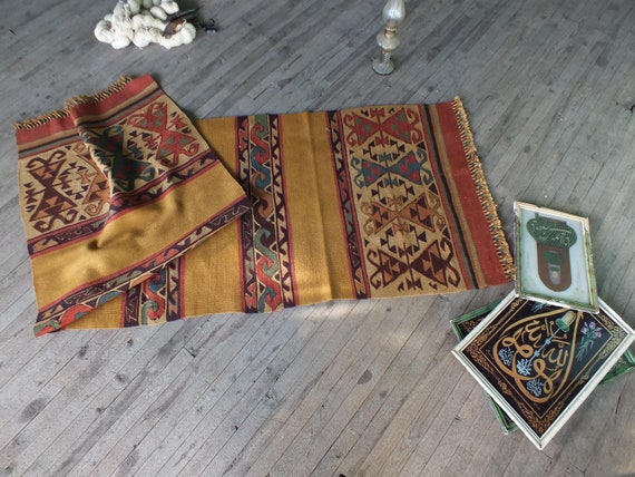 Kilim Runner,Kilim Rug,Turkish Rug,Kilim Rug Runner,Runner Rug,Flat Weave Rug,Yellow Pink Rug,Rug 3x8 approx.,Hallway Runner,Kitchen Rug
