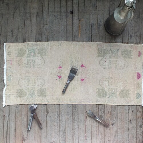 2x3 rug approx.,Door Mat,Small Rug,Vintage Rug,Flatweave Rug,Turkish Rug,Oushak Rug,Antique Rug,Bohemian Rug,Faded Rug,Pastel Beige shops Rug,Rug