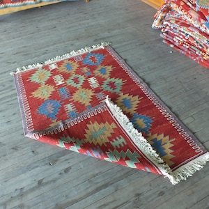 Turkish Kilim Rug, Red Kilim Rug, Tribal Kilim Rug, Handwoven Kilim Rug, Small Area Rug, Flatweave Kilim Rug, Natural Dye Kilim Rug