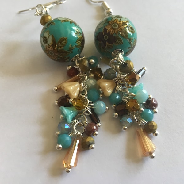 Boucles d’oreille perles japonaises bleu turquoise, motifs rétro fleuris marron jaune blanc or, perles bohème tchèque, métal argenté