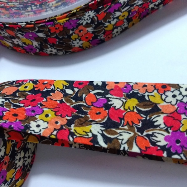 Extra soft liberty bias binding with small flowers sold by the meter