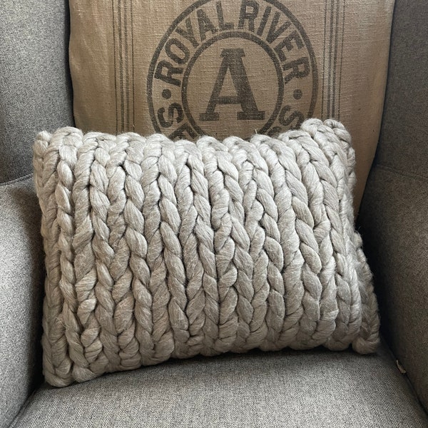 Chunky Braided Wool Cable Knit Lumbar Pillow in Light Grey
