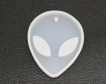 Alien Pendant / Silicone Resin Mold