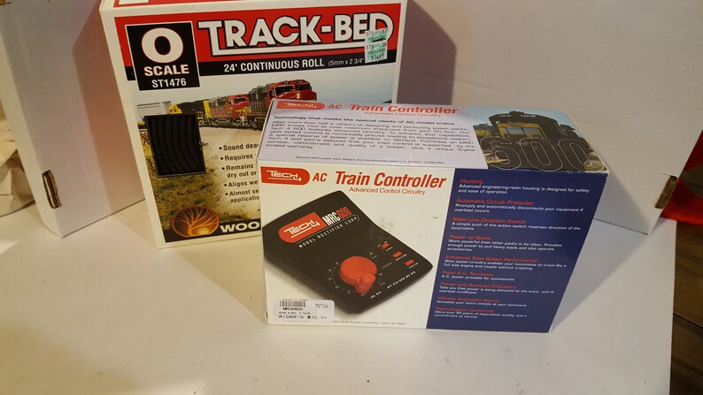 Railroad BUNDLE controller signal and bed material