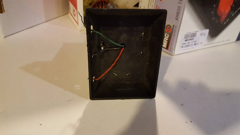 Railroad BUNDLE controller signal and bed material