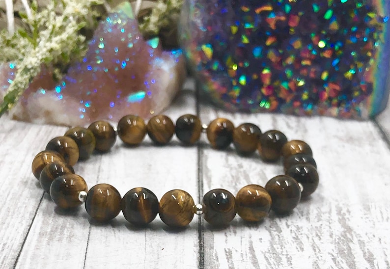 Grey Agate \u2022 Tiger Eye \u2022 Onyx \u2022 Healing Bracelet