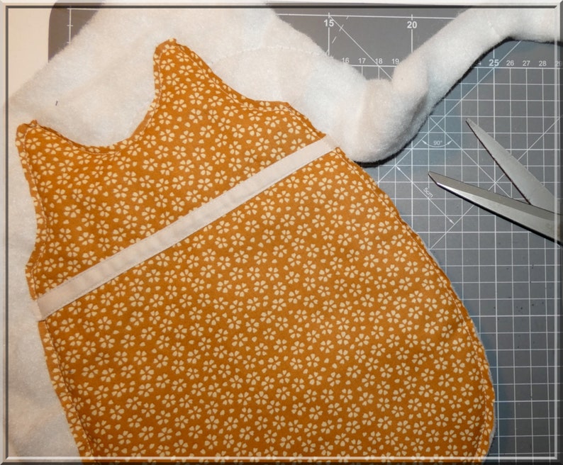 Patron et Tutoriel gigoteuse et couche pour poupon Mon Premier Corolle 30 cm, DIY couture, couture pour les poupons, gigoteuse et couche image 8