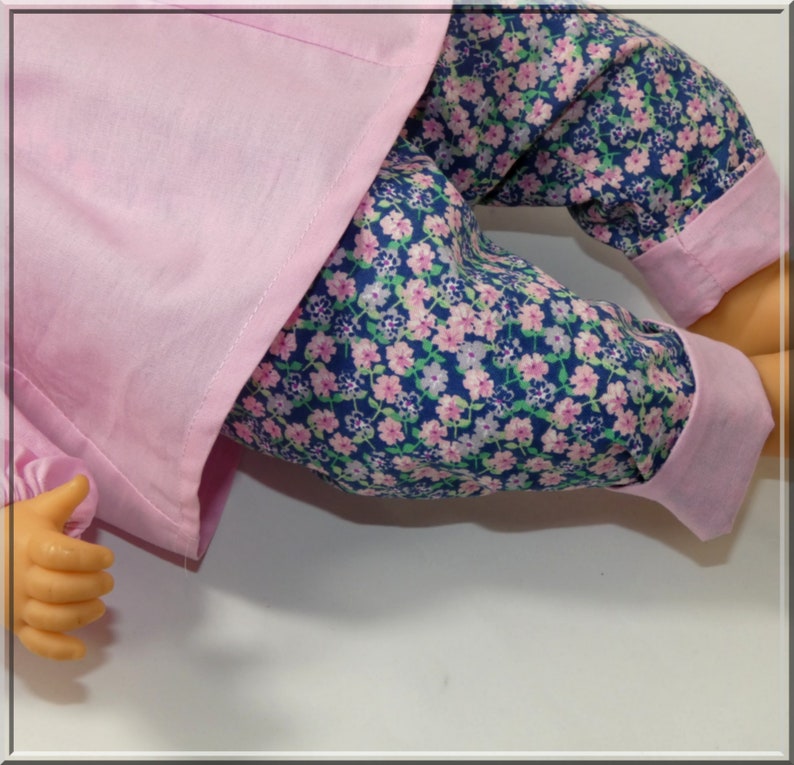 Pattern and explanation of lined pants for a 42 cm baby doll, sewing tutorial for a 42 cm Lila Chérie de Corolle baby doll, DIY baby doll sewing image 4