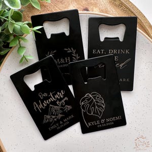 Abridor de garrafas personalizado, lembrancinhas de casamento - salve as datas gravadas personalizadas ou presente de agradecimento para convidados