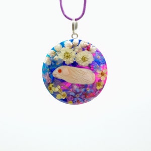 Guinea pig Dalmatian smooth hair piglet red eyes creamy white fur pet rodent dried flowers small guinea pig resin pendant