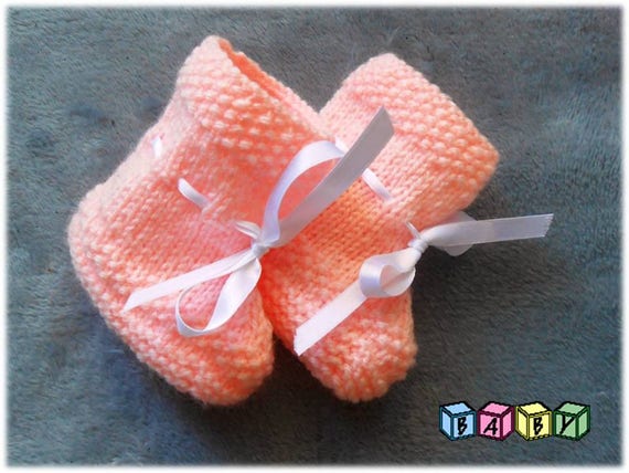 Brassiere Bebe 1 Mois Ensemble Cadeau De Naissance Brassiere Etsy Brassiere Bebe 1 Mois Ensemble Cadeau De Naissance Brassiere Etsy