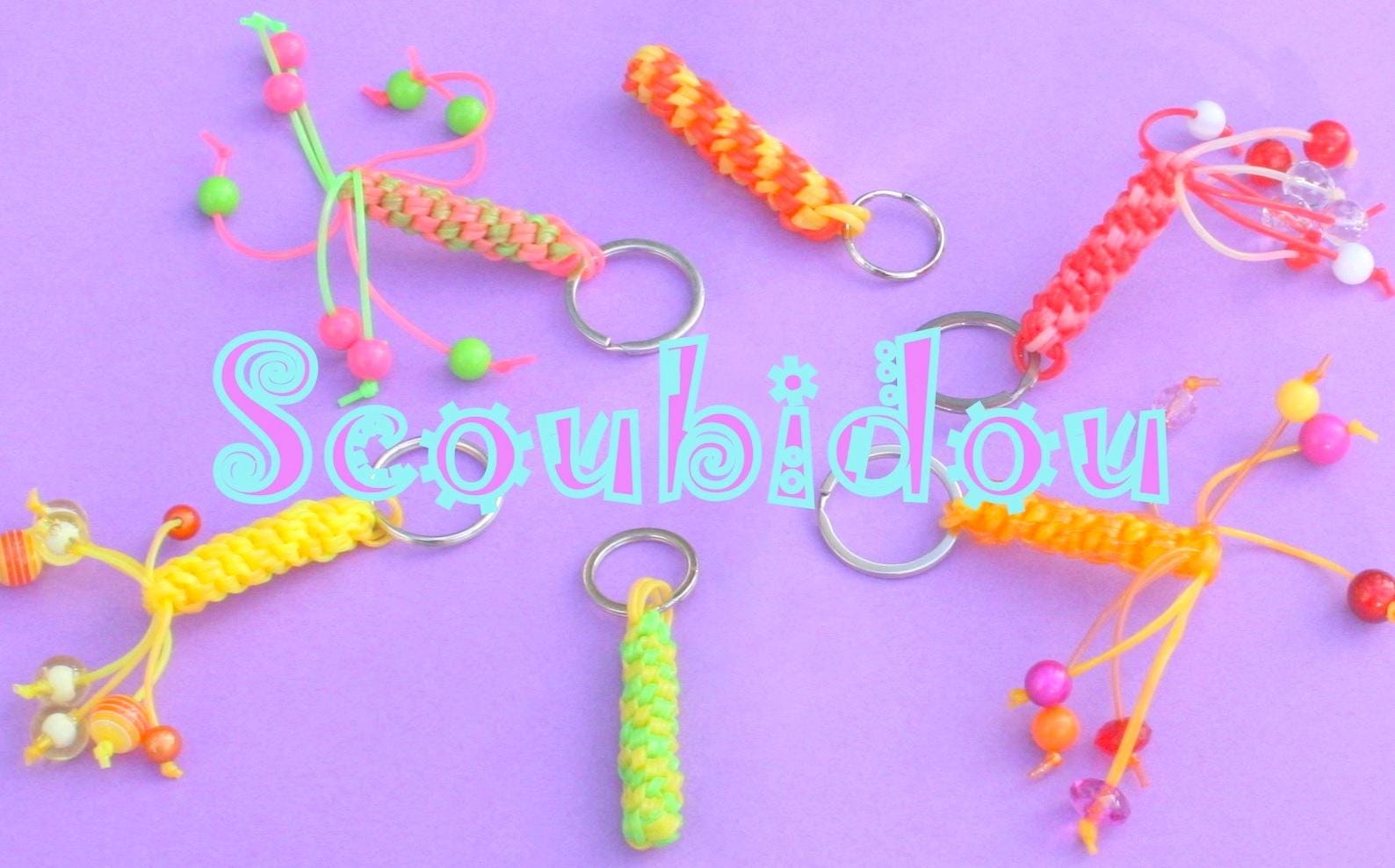 Scoubidou beaded keychain