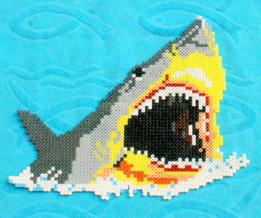 Décoration Requin en Perles Hama