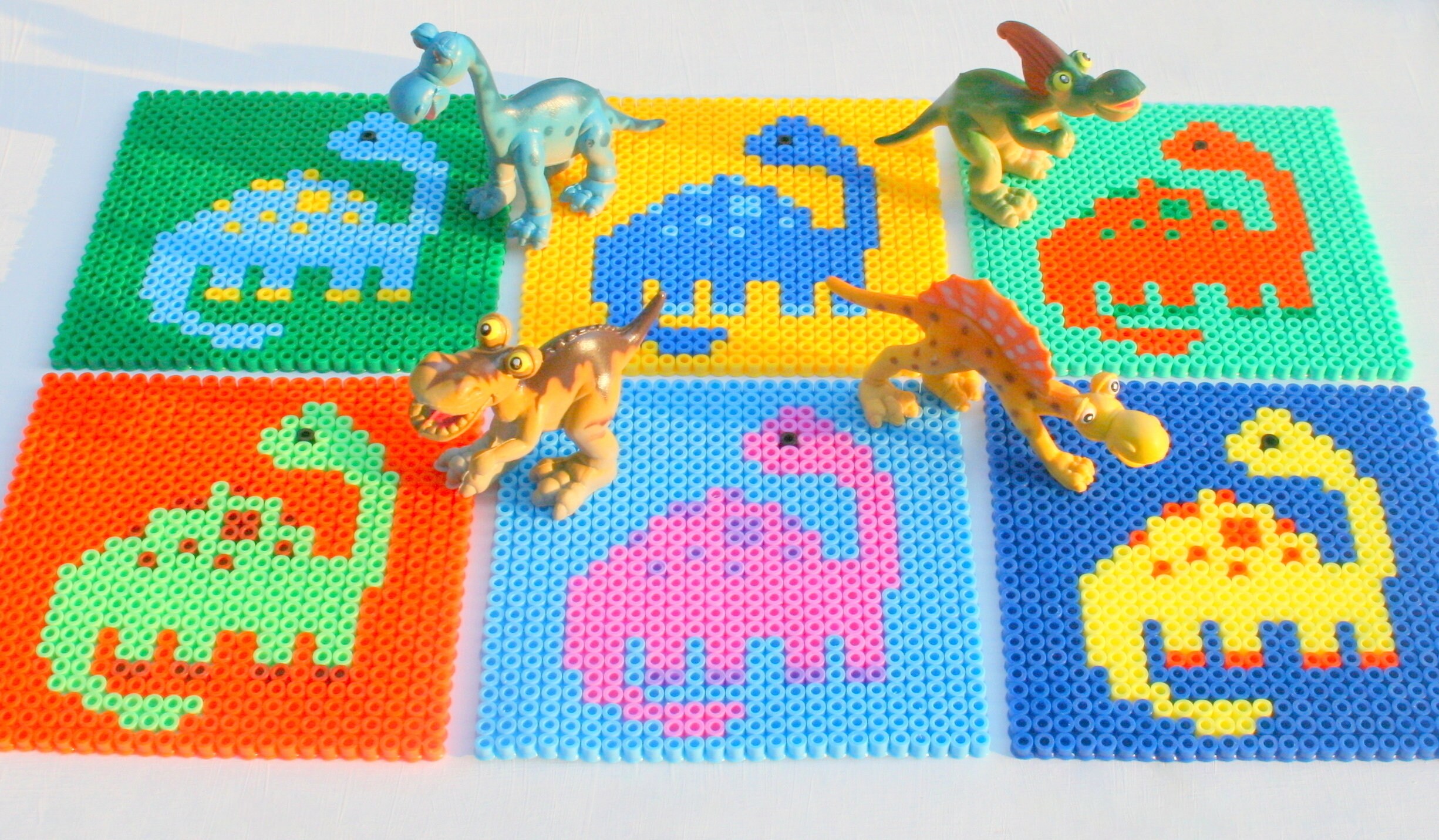 Dessous de Verre Pop Dinosaures en Perles Hama - Lot 6