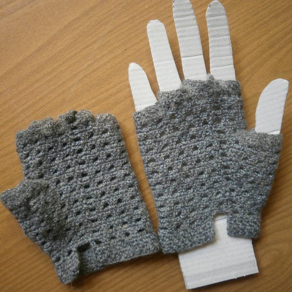 Arm warmers for young girl Short gloves without fingers Driving gloves Crochet fingerless mittens Teenager clothes Gray wool wrist warmers