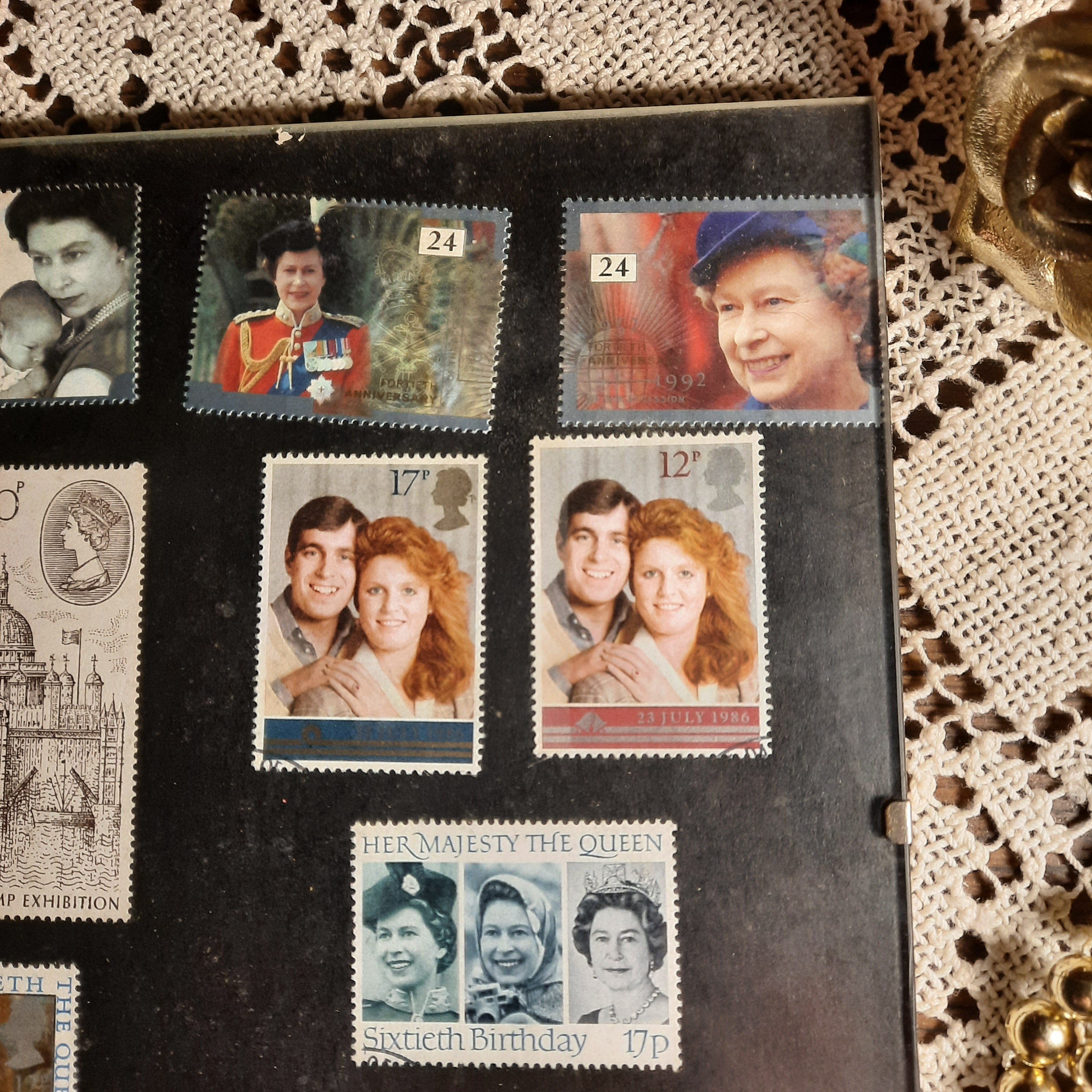 Rare Royal Family Queen stamps GB Mint Royalty Collectable Postage Stamps The Queen Royal Wedding of Prince Charles and Lady Diana Royalty