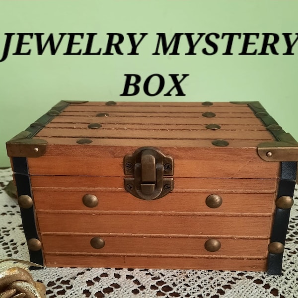 Mystery Box Jewelry Mystery Box Curated 3 - 10 Piece Treasure Box Four Box Tamaños y Precios Mystery Box Vintage Jewelry Items Joyería Lot