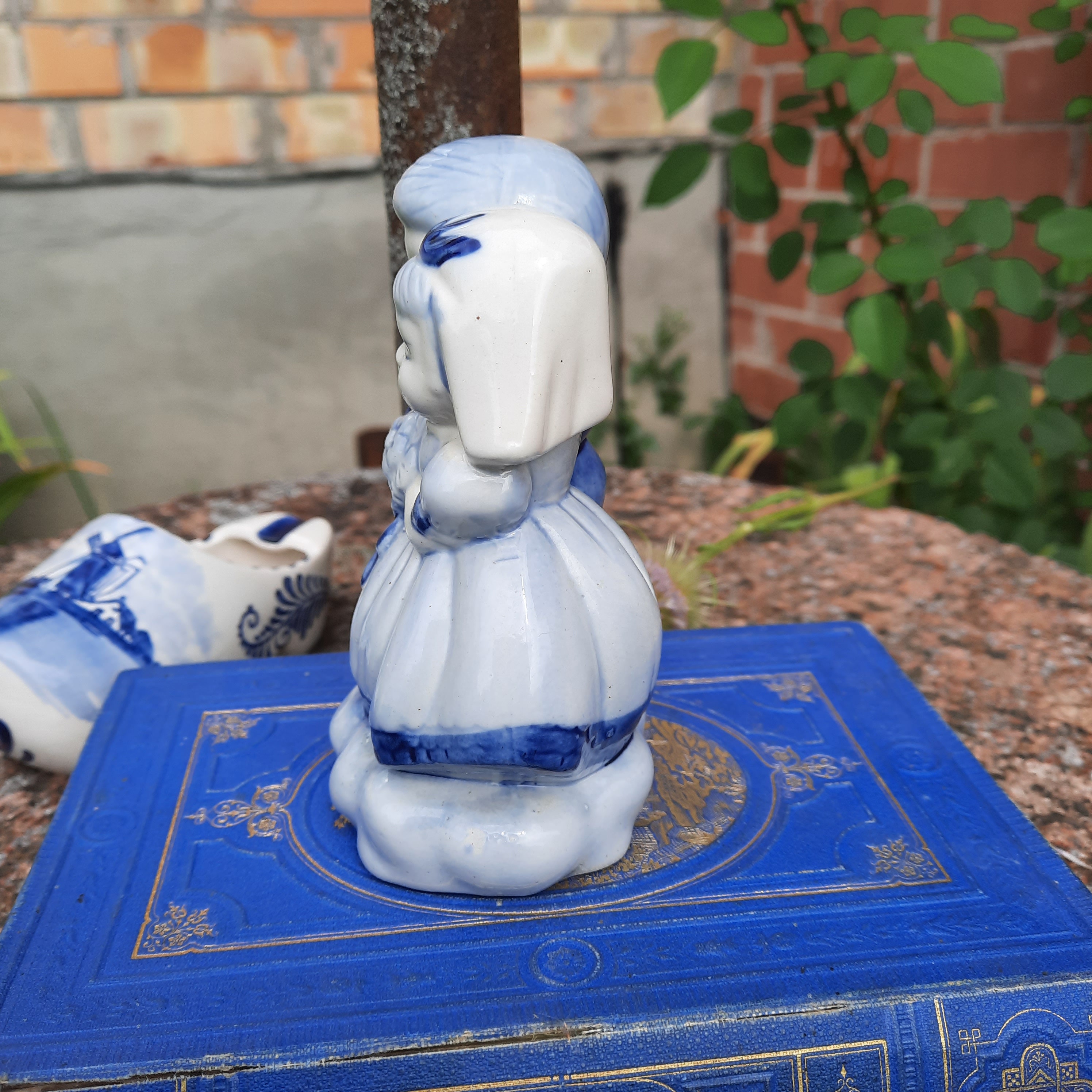 Wedding Porcelain Figurine Blue White Figurines Bride Groom Etsy UK