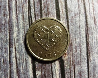 Heart motiv coin unique coin Latvian 1 LATS metal money commemorative coin heart shape coin for gift collectible  jewelry supplies 1 lat one