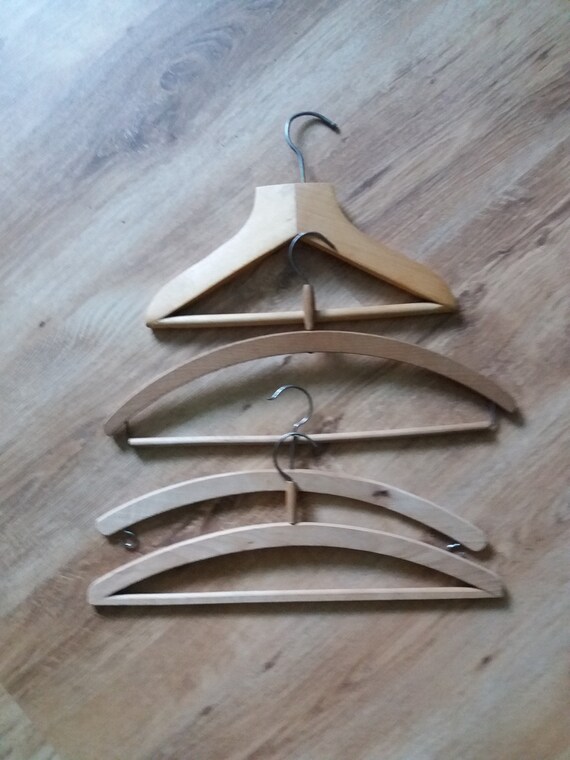 Mount Bank hartstochtelijk klauw 4 Vintage kleerhangers rustieke garderobe oude Sovjet houten - Etsy België