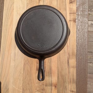 Birmingham Stove and Range #8 cast iron skillet