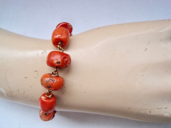 Beautiful bracelet 100% real red coral with gold … - image 3