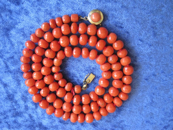 Beautiful antique necklace beads 100% real coral … - image 1