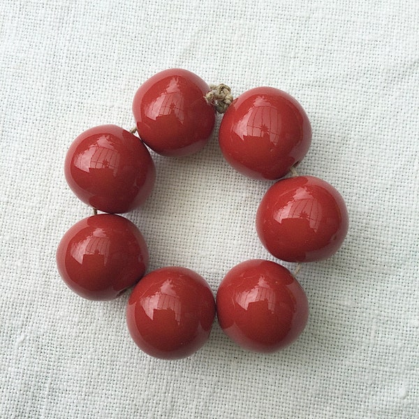 Perles en Céramique Artisanales rouge tomate