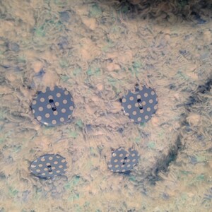 Paletot bleu 6 mois tricoté main image 3