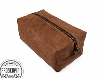 Large Dopp kit, Rustic Brown Leather, Personalized travel bag, Leather Toiletry kit, Gift for him, Leather personalized kit, Travel bag men