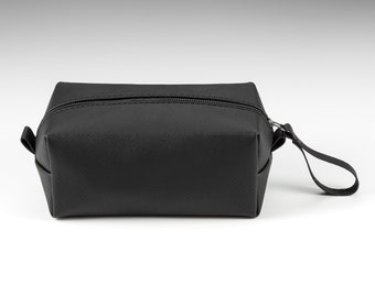 Carbon Black LEATHER Dopp Kit, with free Personalization, Handmade Leather Toiletry bag, Groom Bag Gift, Leather Dopp Kit, Gift for men