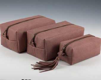 Juego de 4 bolsos de cuero para dama de honor, Neceser de cuero hecho a mano con personalización, Juego de clutch para dama de honor, Bolsa de regalo para dama de honor, Regalo para dama de honor