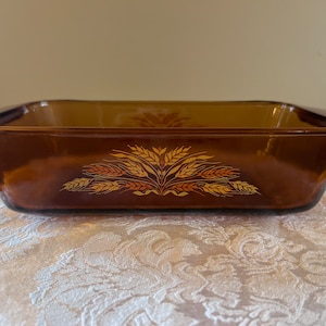 Vintage 1970’s Anchor Hocking Amber Harvest Wheat Glass Loaf/Baking Dish - Collectible | Display Item | Vintage Kitchen | Baking Enthusiast