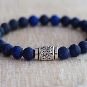Matte Lapis Lazuli mannenarmband – lapis lazuli armband - lapis lazuli mensbracelet – donkerblauwe herenarmband – stoere jongensarmband