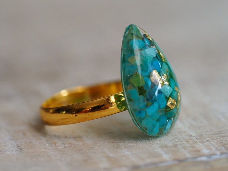 Turquoise adjustable ring-blue green ring-ring with semi-precious stone in resin-gemstone ring-turquoise in resin ring New Mexico